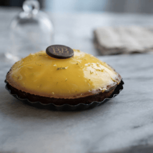 Tarte citron individuelle, frangipane et crème citron, Maison Bettant Villeurbanne
