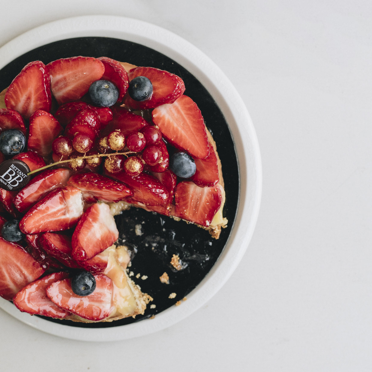 Tarte aux fraises, pâte sucrée maison, fraises fraîches – Image 3