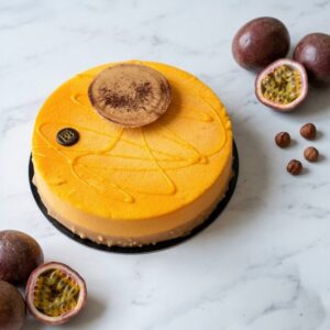 Entremet passion praliné